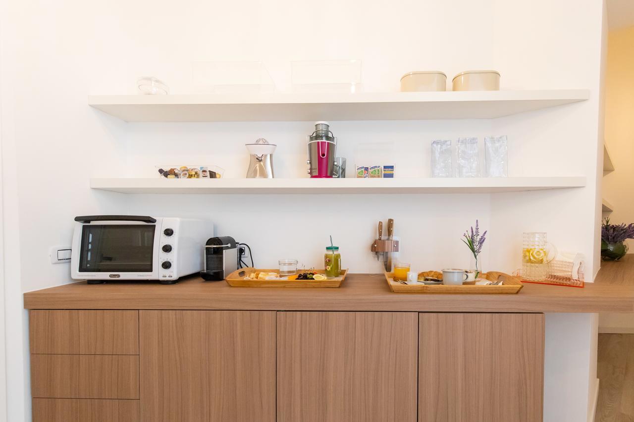 ナポリ Palazzo Della Porta Bed & Breakfast エクステリア 写真