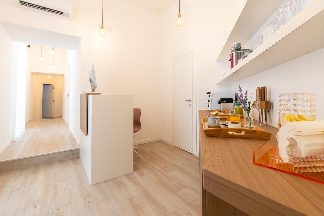 ナポリ Palazzo Della Porta Bed & Breakfast エクステリア 写真